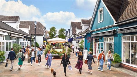 Bicester village outlet boutique